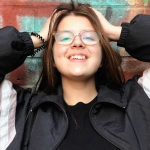 Meet your Posher, Lori